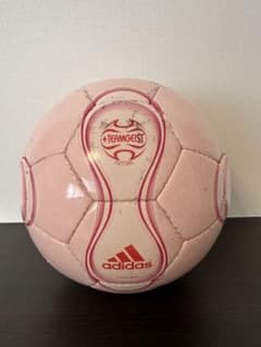 フットサルボール／TEAM GEIST～チームガイスト～】アディダス - メルカリ