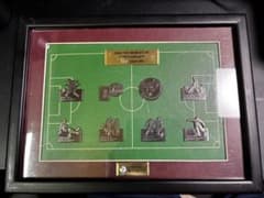 2002 FIFAワールドカップ メタル記念プレート シリアル0000 - メルカリ