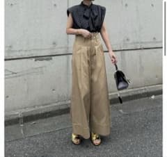 Cygne チノワイドパンツ Eric ベージュ 0サイズ - メルカリ