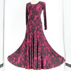 美品 日本製 社交ダンス衣装】パープル Chacott 上下セット ツーピース