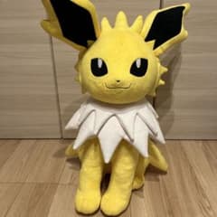 ポケモンセンター 等身大サンダース ぬいぐるみ - メルカリ