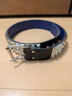 toccataトッカータ3連ピラミッドスタッズベルト 表黒裏青 - メルカリ