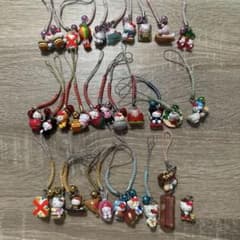 d*9様 【地域限定】ハローキティ ストラップ 33個セット - メルカリ