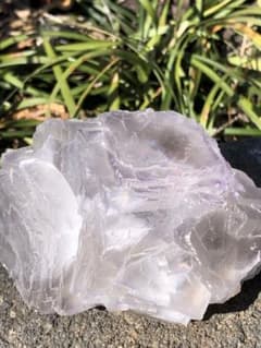 323g 極みの逸品 虹入り 超レア 大きい 存在感抜群 フローライト