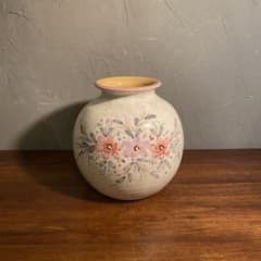 イタリア デルータ焼 フラワーベース ハンドペイント 花柄 未使用