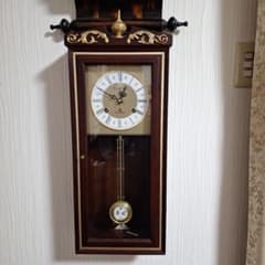 325 Spanish Villa 掛時計 - メルカリ