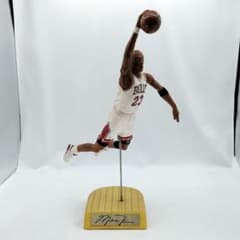 マイケル・ジョーダン 368体限定 サルビノ JORDAN フィギュア - メルカリ