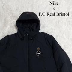 コラボ】FCRB x Nikeフード付ダウンジャケット 刺繍ロゴ ドローコード