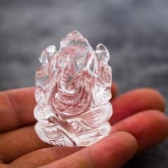 クリスタル・ガネーシャ神像（サイズ 高さ約4cm 約32グラム）ヒマラヤ