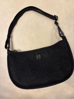 lululemon ブラック グリッターショルダーバッグ - メルカリ
