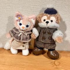 ダッフィー リーナベル ぬいぐるみバッジ 2点セット 2022 限定 - メルカリ