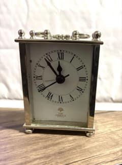 ブセナテラス テラスホテル シルバー置時計 - メルカリ