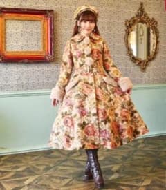 しまむら くる実 ノエルドメモワール ゴブランコート ベージュ S