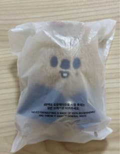 SKZOO ハン ハンクオッカ magic school 10cm ぬいぐるみ - メルカリ