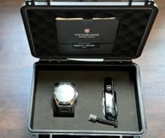 ヴィクトリノックス スナップオン ダブルネーム 時計 マルチツール 未