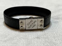 ハルズホーム様専用 Louis Vuitton ブラックレザーバングル - メルカリ