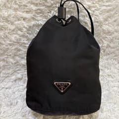 近年型・極上美品✨】プラダ 巾着ポーチ ドローストリング