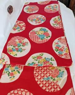 大正ロマン！ 赤地に花丸文 アンティーク 着物 正絹 錦紗 袴 - メルカリ