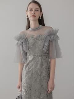 チュールフリルショルダーシアーIラインワンピースドレス結婚式