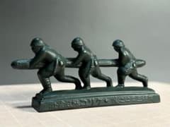 戦前 肉弾三勇士 兵士 置物 文鎮 グリコ 金属 オマケ レア時代 日本軍