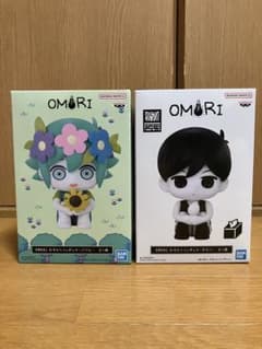 OMORI おすわりフィギュア オモリ バジル 2体セット - メルカリ