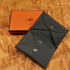 れいな様専用 HERMES カルヴィ カードケース - メルカリ