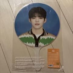 seventeen Caratland ケレン うちわ 2025 エスクプス - メルカリ