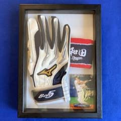 和田一浩 実使用 バッティンググローブ 右手 額装 - メルカリ