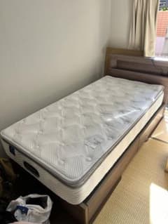 美品】シモンズ マットレス ビューティレスト WTU50011 - メルカリ