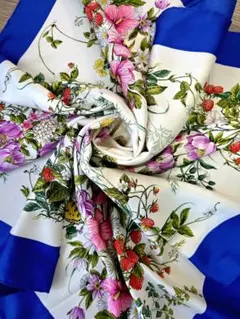 2026年最新】GUCCI スカーフ 花柄の人気アイテム - メルカリ