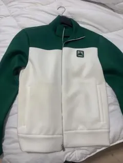 2026年最新】PRADA ジャージの人気アイテム - メルカリ