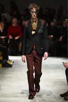 2026年最新】PRADA カラー：ブラック系 テーラードジャケットの人気