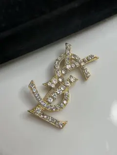 2026年最新】イブサンローランブローチの人気アイテム - メルカリ