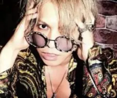 2026年最新】hyde サングラス プラダの人気アイテム - メルカリ