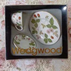 2026年最新】ウェッジウッド 黒壺の人気アイテム - メルカリ