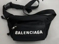 2025年最新】BALENCIAGA ボディバッグ・ウエストポーチの人気アイテム