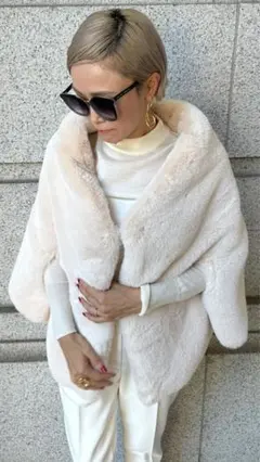 2026年最新】JENNE ファーケープの人気アイテム - メルカリ