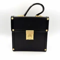 2026年最新】ヴェルサーチ バニティバッグの人気アイテム - メルカリ