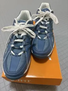 2025年最新】デサントフィットネスシューズ 24の人気アイテム - メルカリ