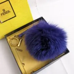 2026年最新】フェンディ チャーム ファーの人気アイテム - メルカリ
