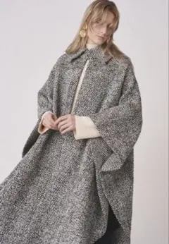 2026年最新】Mila Owen ポンチョ・ケープコートの人気アイテム - メルカリ