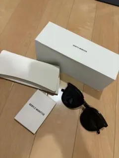 2026年最新】gentle monster サングラスケースの人気アイテム - メルカリ