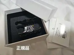 2026年最新】celine ヘアクリップの人気アイテム - メルカリ