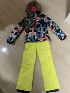 02378 ROXY ロキシー スキーウェア 上下セット L 2025年最新】roxy