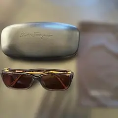 2026年最新】フェラガモ メガネの人気アイテム - メルカリ