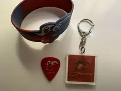 2026年最新】chevon キーホルダーの人気アイテム - メルカリ