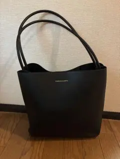 2026年最新】charles & keith a4 バッグの人気アイテム - メルカリ