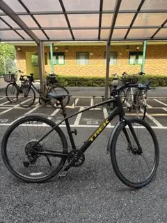 引き取り限定♪人気のTREK♪FX2♪通学やレジャーなどに♪マッドブラック♪