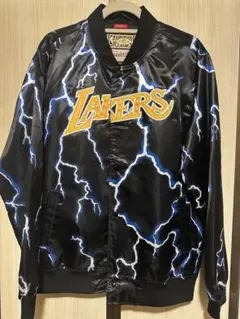 2026年最新】mitchell&ness レイカーズ スタジャンの人気アイテム