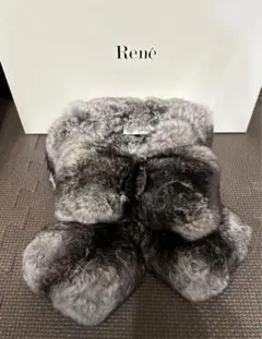 2026年最新】Rene 素材：リアルファー マフラーの人気アイテム - メルカリ